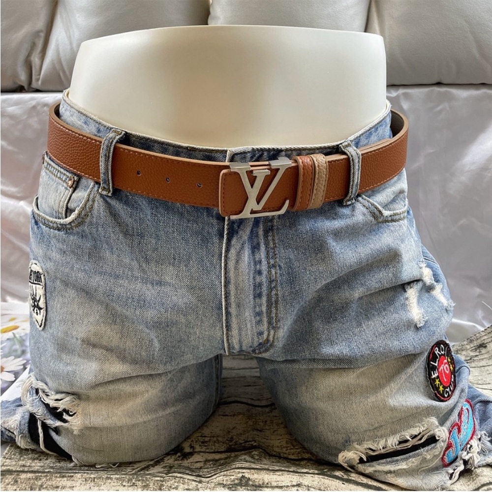 LV authentic belt